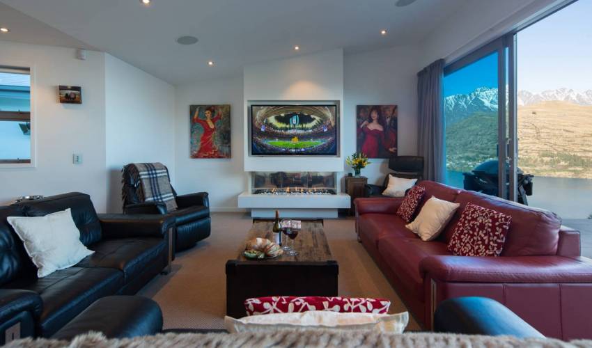 Villa 6250 in New Zealand Main Image